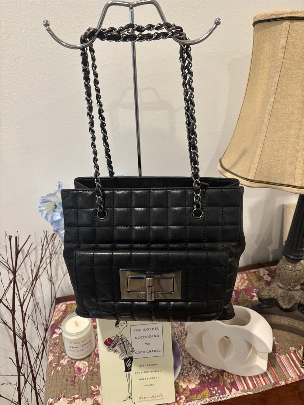 Chanel Lambskin Reissue
Chocolate Bar Flap in Black.  EUC - Picture 3 of 12